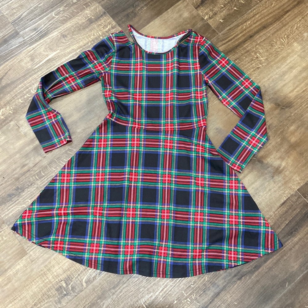 The Children’s Place Christmas Plaid Cut-Out Dress